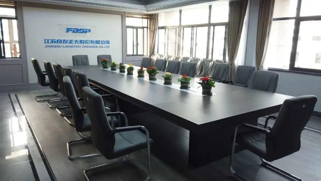 미래를 바라보며 전 세계에 알려지다. FDSP 비즈니스 오피스 빌딩의 공식 사용 열렬히 축하